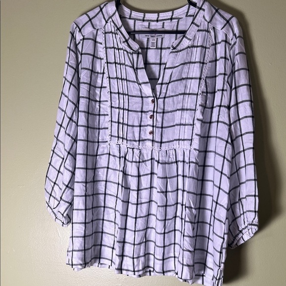 Wrangler Tops - Wrangler Black and White Grid Blouse size Large
